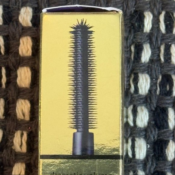 New Tarte MANEATER Voluptuous Mascara - full size - Picture 5 of 7